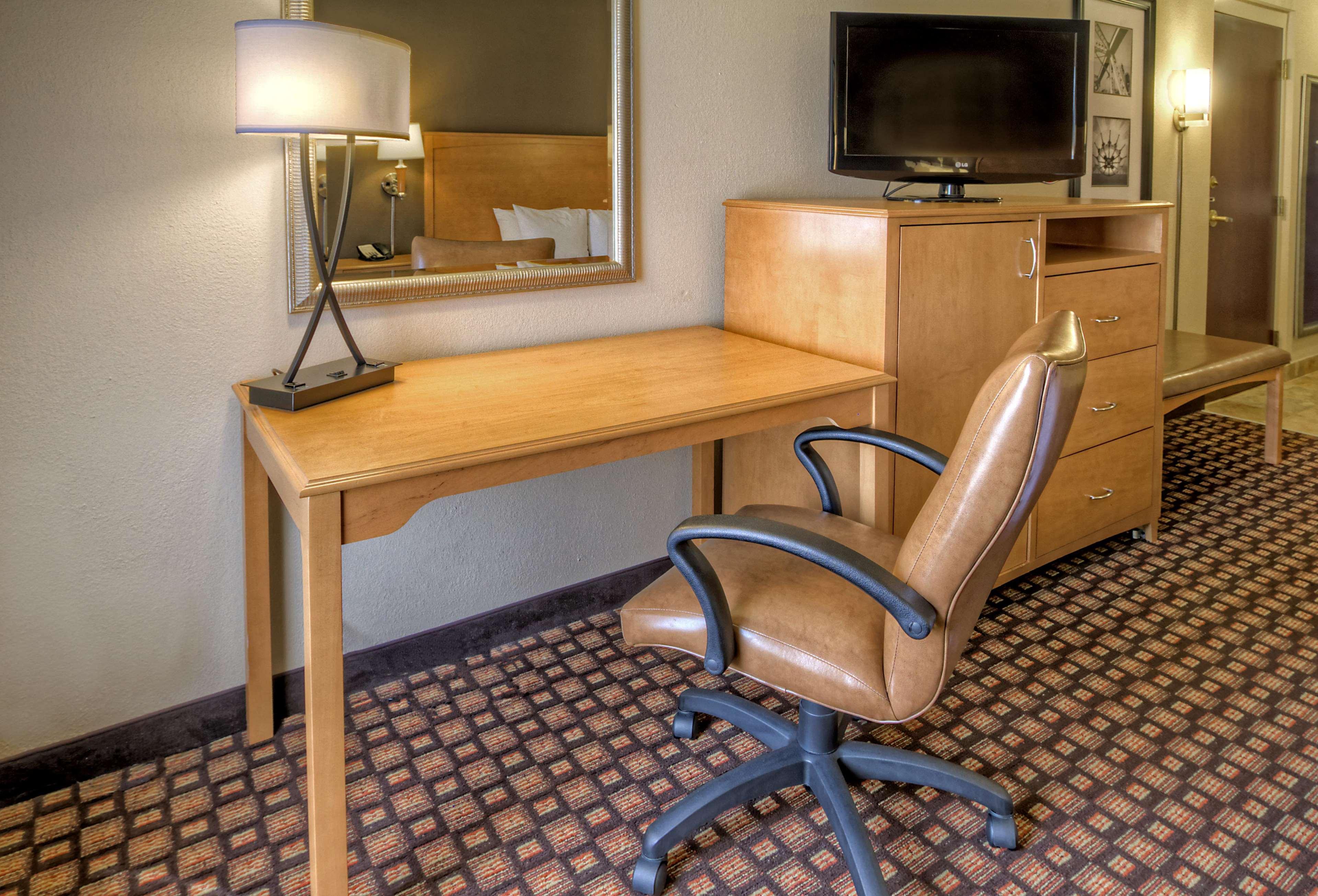Hampton Inn & Suites Nashville-Vanderbilt-Elliston Place Εξωτερικό φωτογραφία