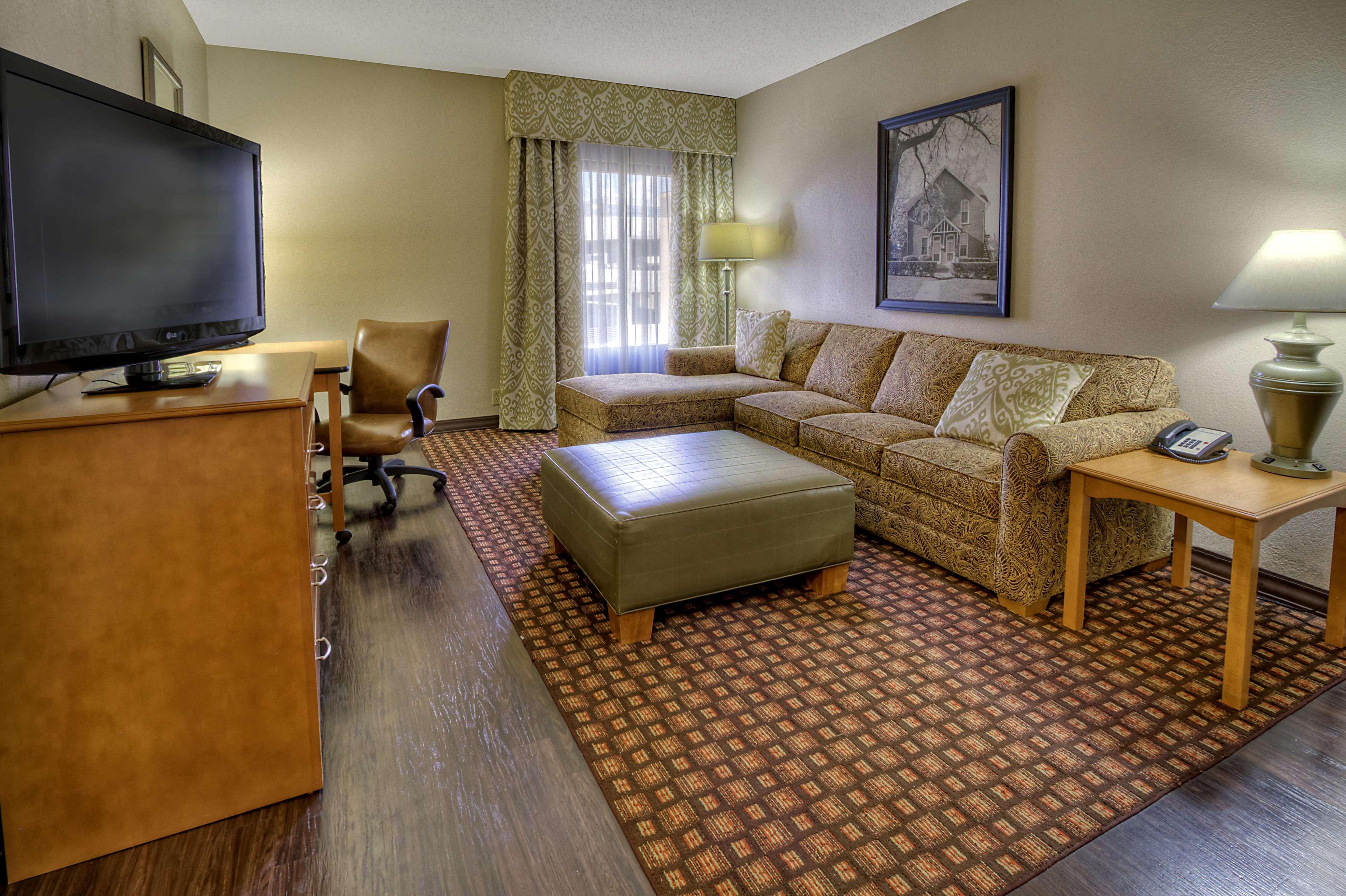 Hampton Inn & Suites Nashville-Vanderbilt-Elliston Place Εξωτερικό φωτογραφία