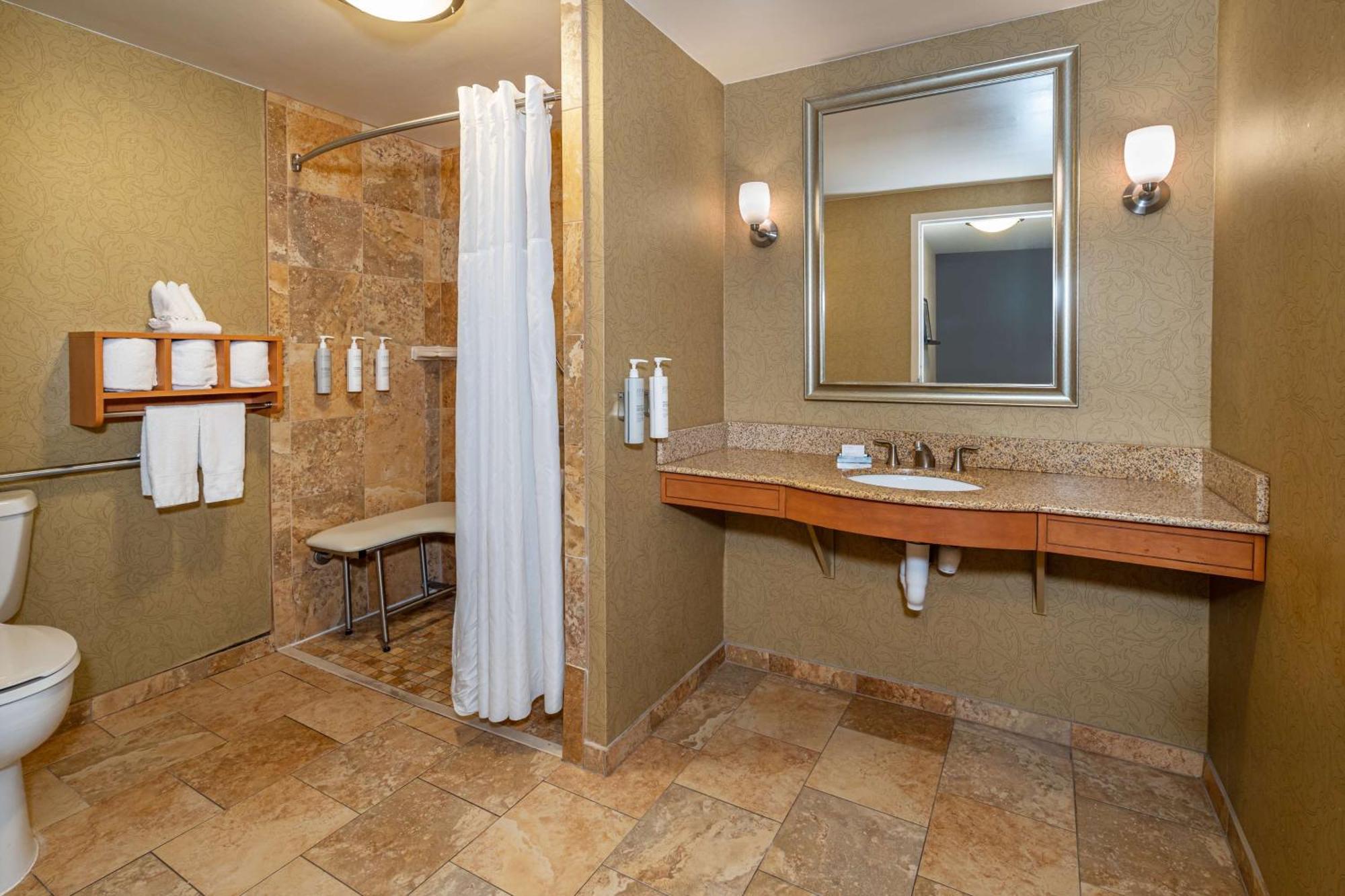 Hampton Inn & Suites Nashville-Vanderbilt-Elliston Place Εξωτερικό φωτογραφία